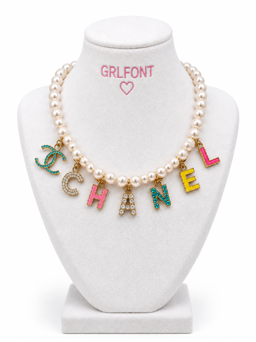 CC CHARM NECKLACE